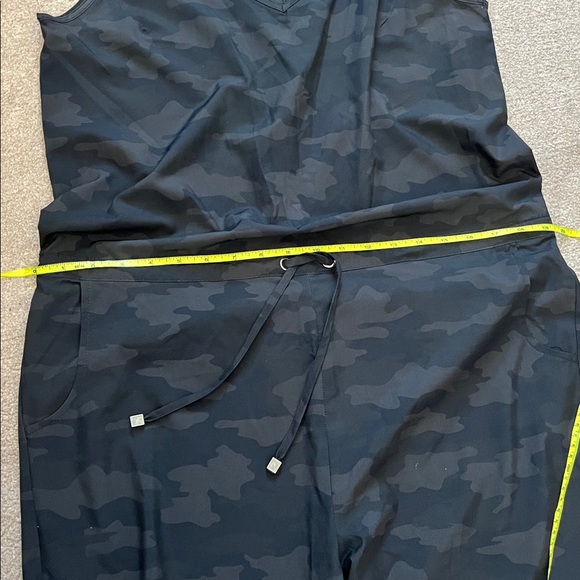 Kyodan Outdoor Women’s Black Camo Camouflage Jumpsuit Bodysuit Yoga Size Large - Picture 7 of 13
